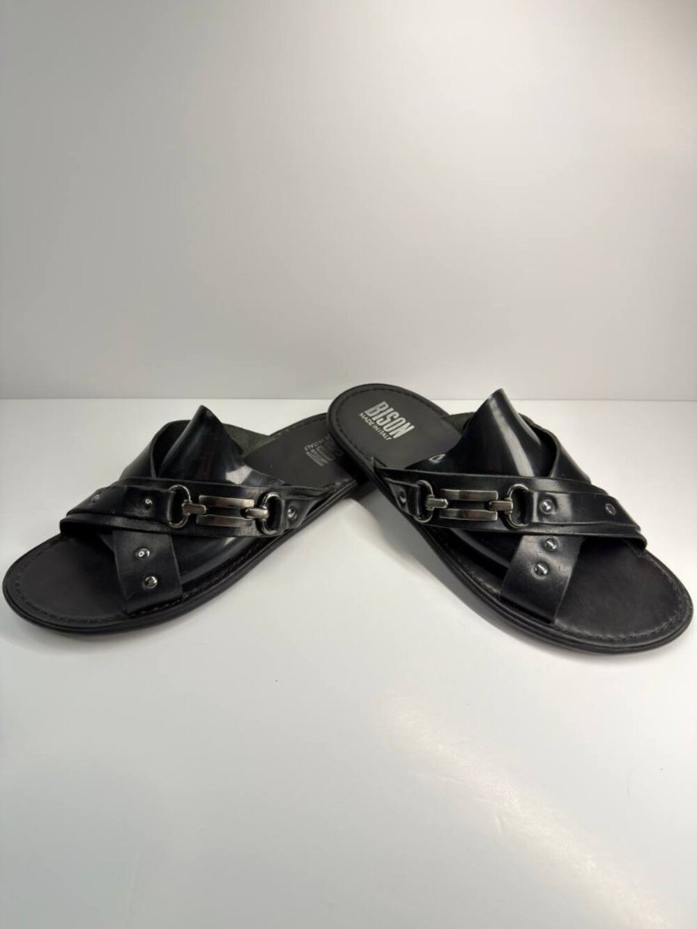 Bison Made in Italy Leather Slide Sandals – Men’s US 9 / Women's 11/ EU 42
